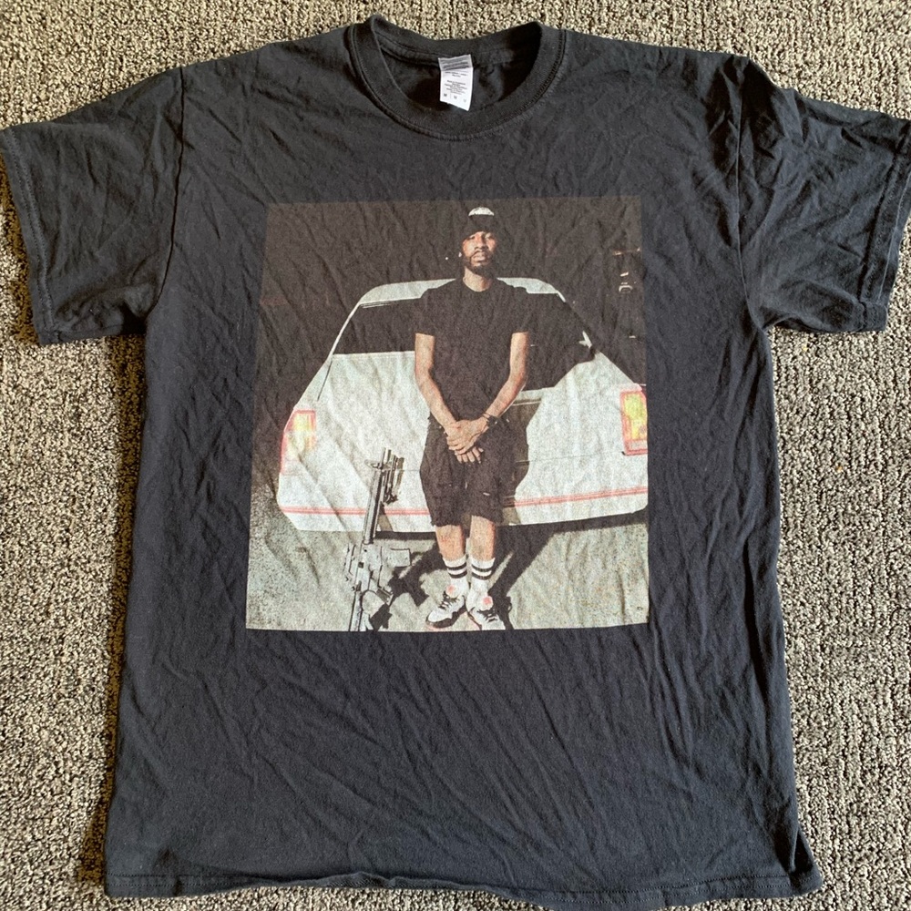 Men Bankroll Fresh Graphic Tee Medium